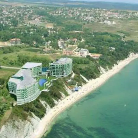 Evia In Silver Beach شقة *